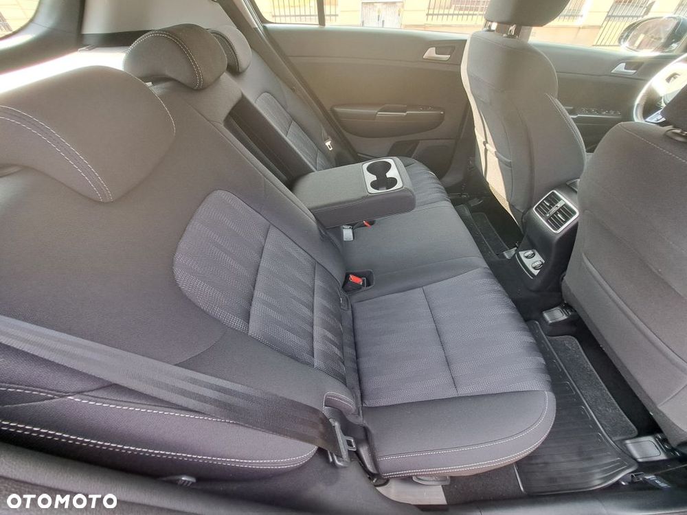 Kia Sportage 1.6 T-GDI GT Line 2WD - 23