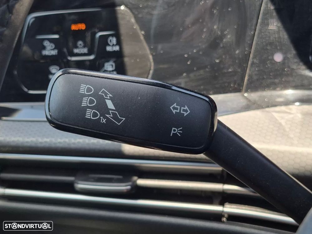 VW Golf 1.4 eHybrid OPF DSG GTE - 17
