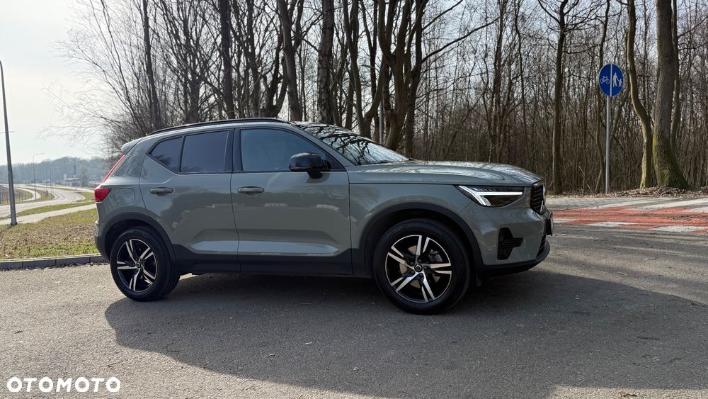 Volvo XC 40 B3 Plus Dark - 8
