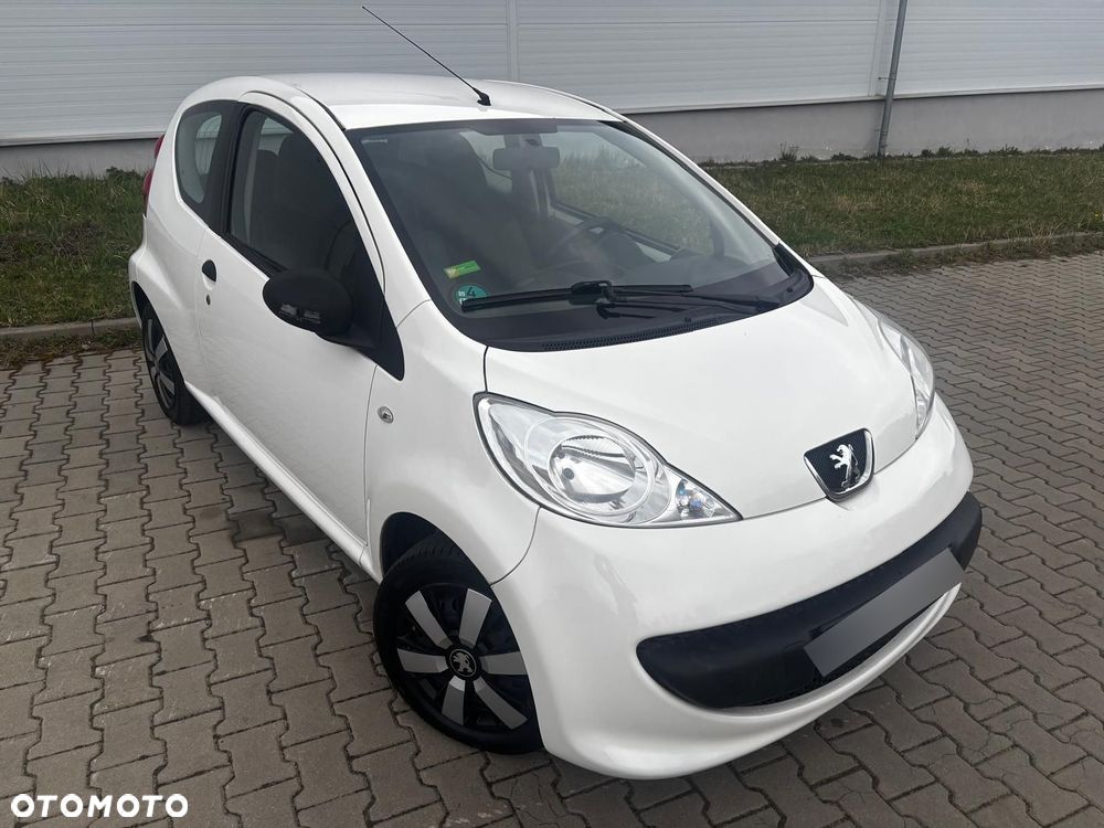 Peugeot 107 1.0 Happy - 1