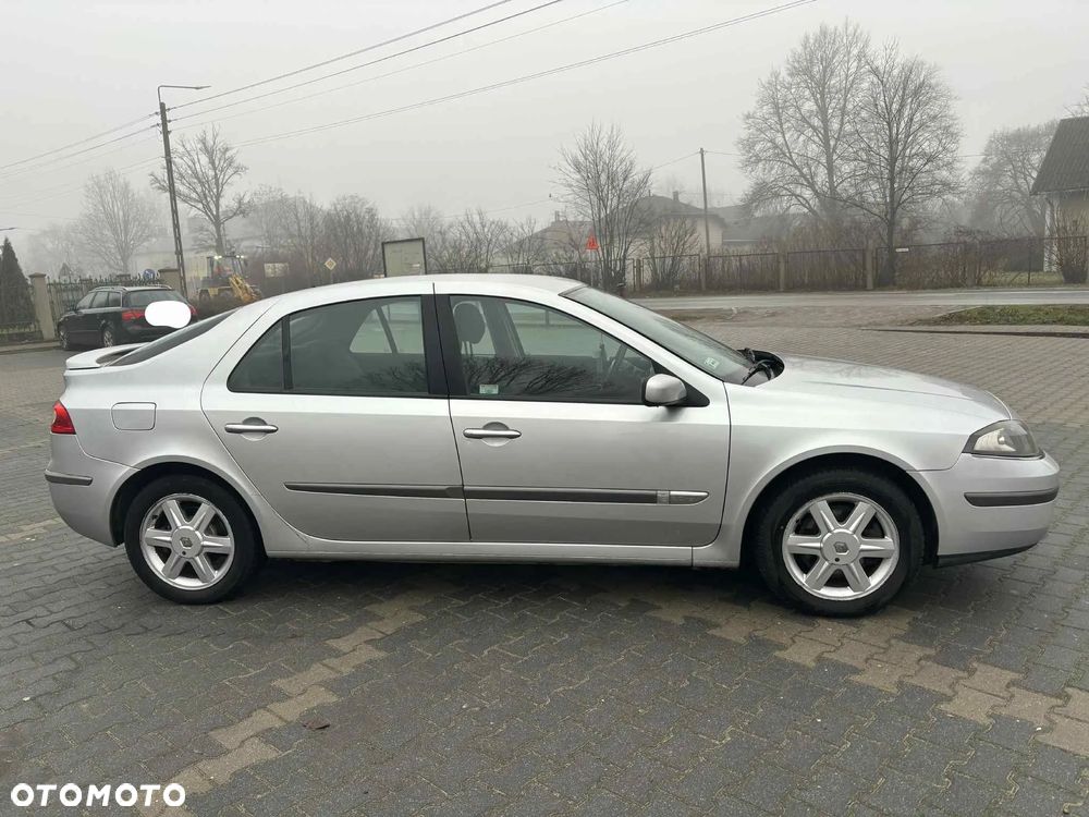 Renault Laguna - 5