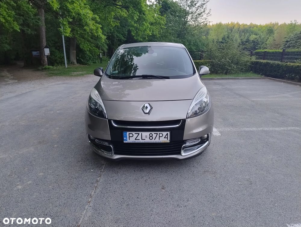 Renault Scenic - 1