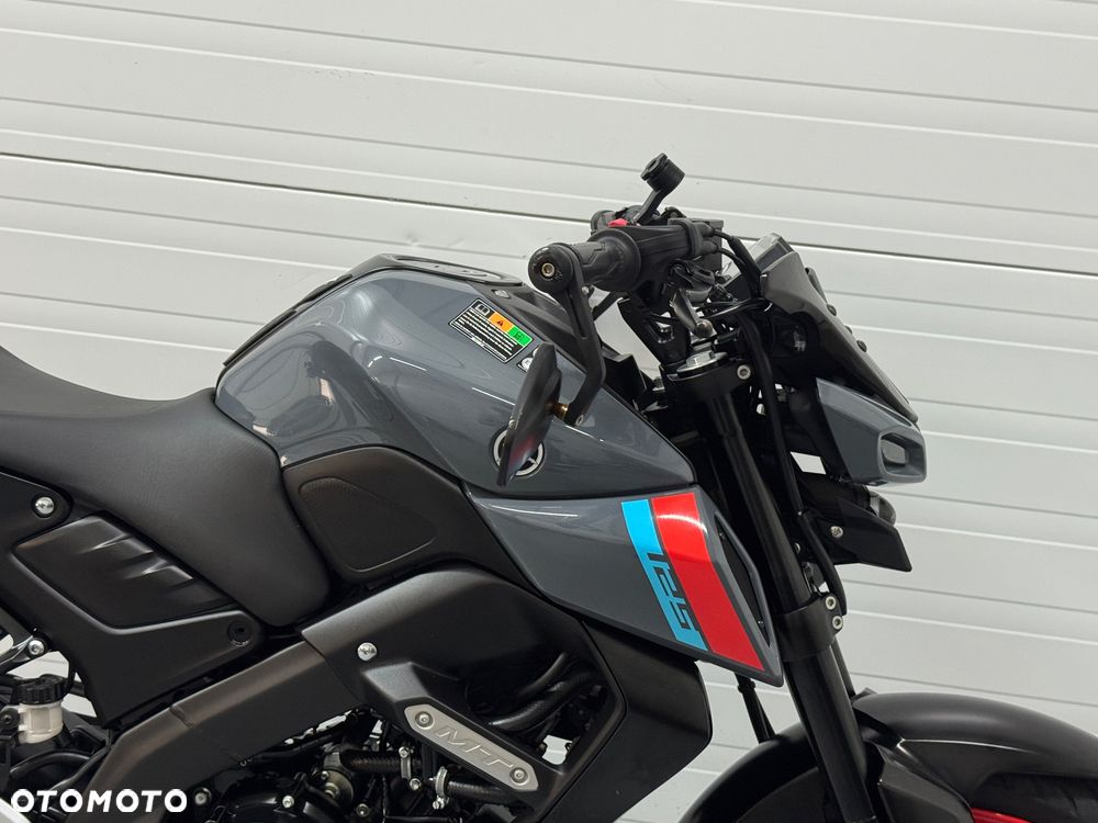Yamaha MT - 11