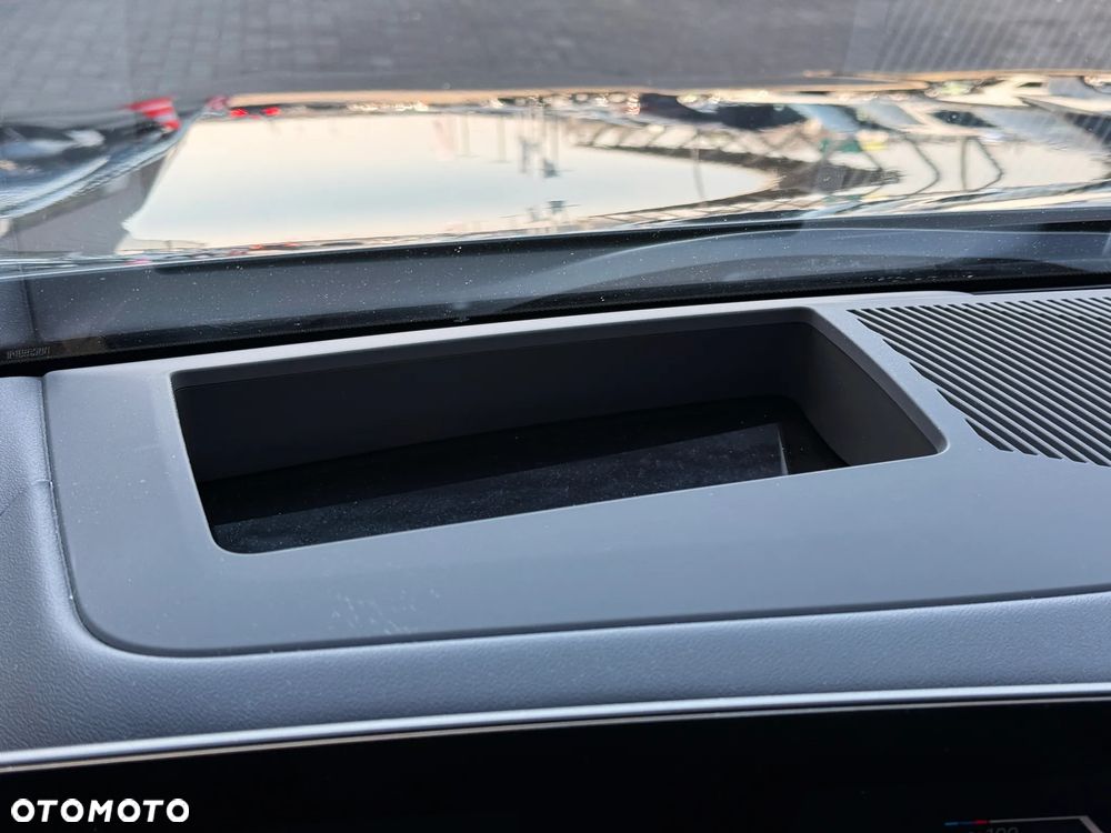 BMW Seria 5 520d - 25