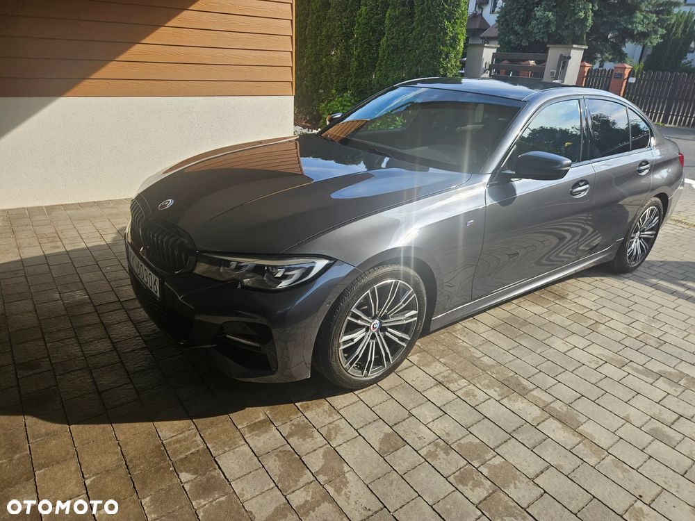 BMW Seria 3 318i M Sport - 1