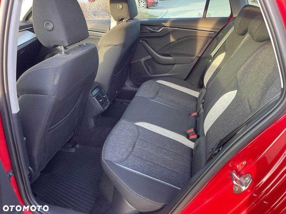 Skoda Kamiq 1.0 TSI Style DSG - 26