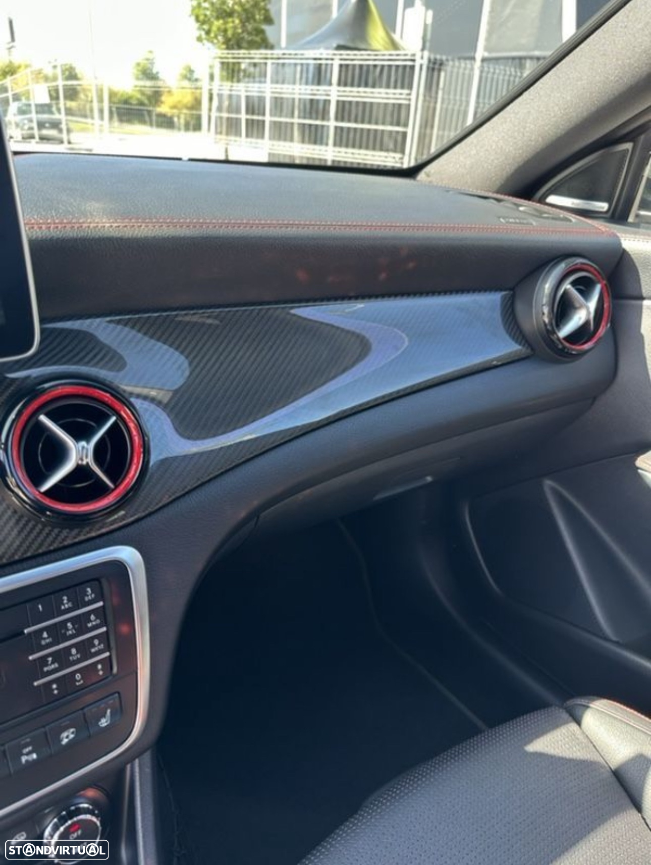 Mercedes-Benz CLA 45 AMG 4Matic Shooting Brake Speedshift 7G-DCT - 17
