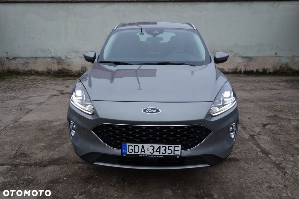 Ford Kuga - 3