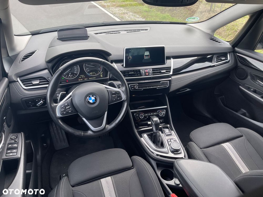BMW Seria 2 220d Gran Tourer - 7