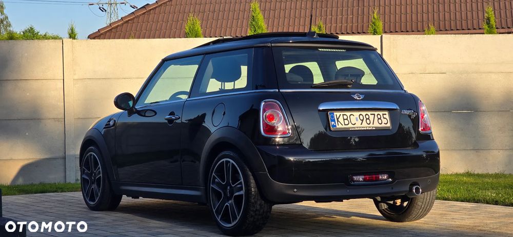 MINI Cooper D - 4