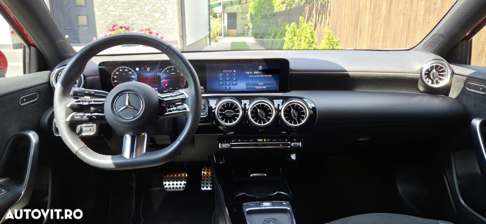 Mercedes-Benz A 180 7G-DCT AMG Line Advanced Plus - 20