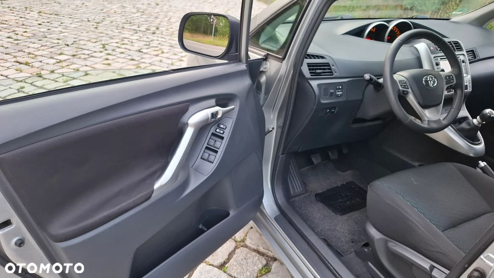 Toyota Verso 1.6 5-Sitzer Life - 12