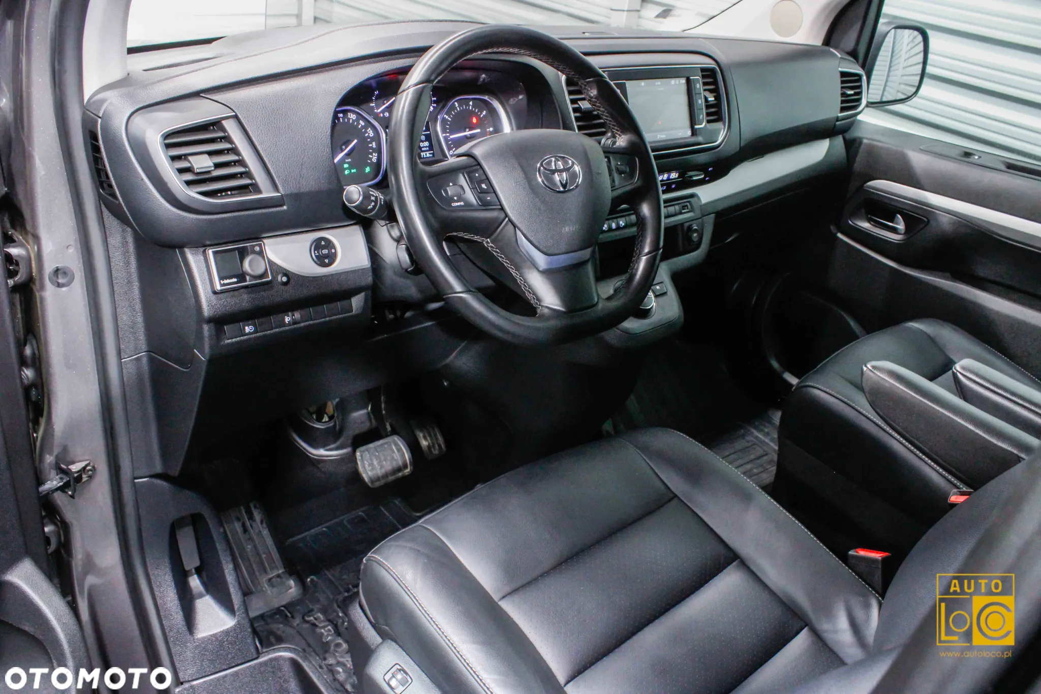 Toyota Proace Verso 2.0 D4-D Long VIP - 17