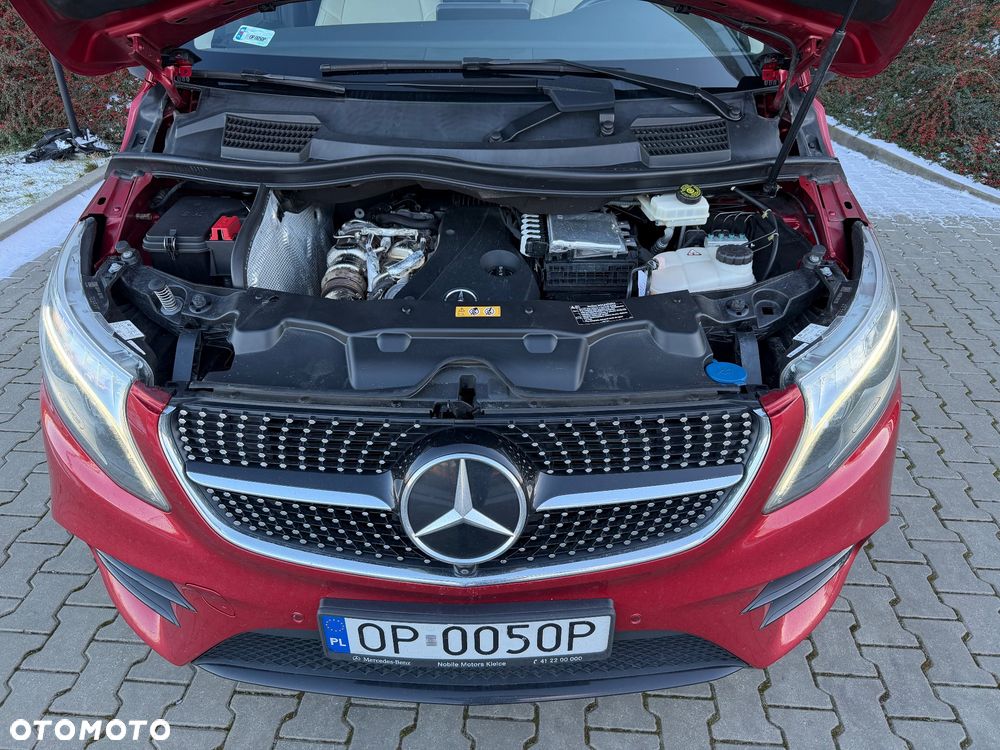Mercedes-Benz Klasa V 300 d 4-Matic Avantgarde 9G-Tronic (d³ugi) - 14