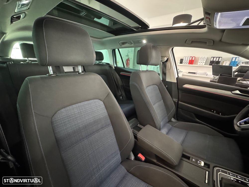VW Passat 1.4 TSI GTE+ Plug-in - 17
