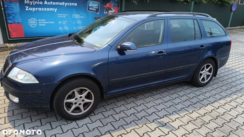 Skoda Octavia 1.6 Elegance - 1