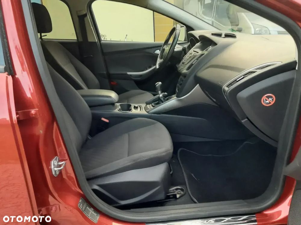 Ford Focus 1.0 EcoBoost STart-Stopp-System TITANIUM - 10