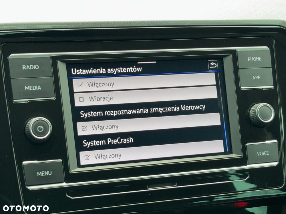 Volkswagen Passat Variant 2.0 TDI EVO Business DSG - 34