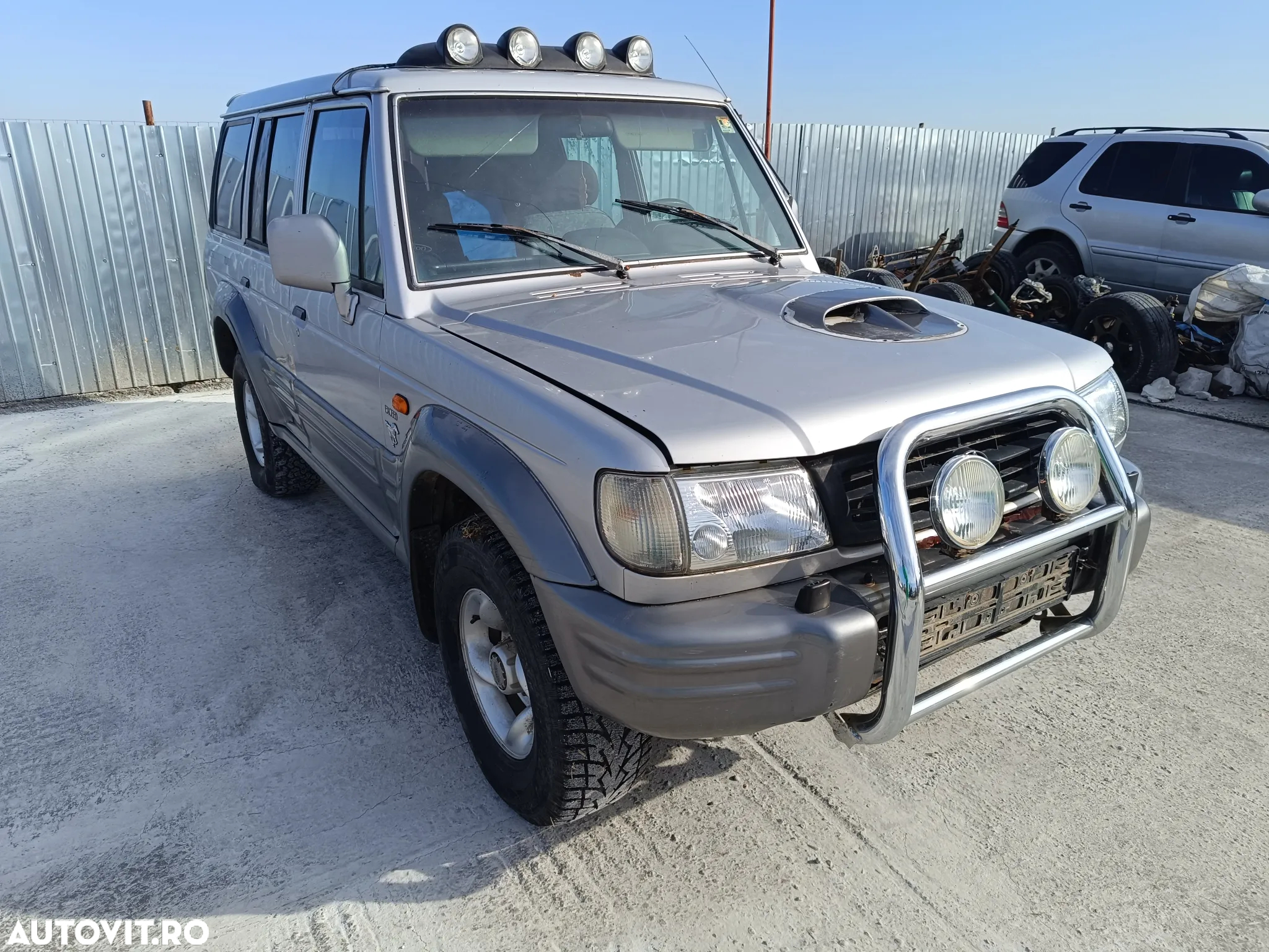 Dezmembrez hyundai galloper 2,5d si 3.0v6 - 9