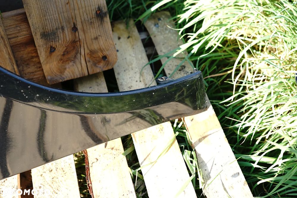 Błotnik przód przedni prawy Skoda Fabia II 9910 - 6