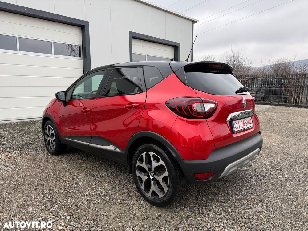 Renault Captur TCe 150 EDC GPF BOSE EDITION - 4