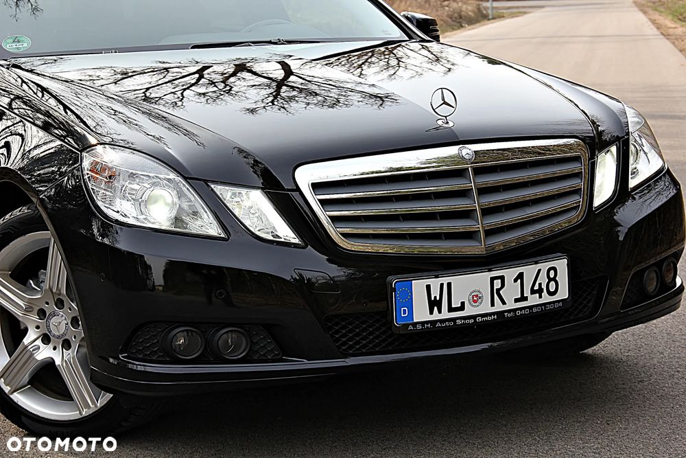Mercedes-Benz Klasa E 200 BlueEFFICIENCY Elegance - 5