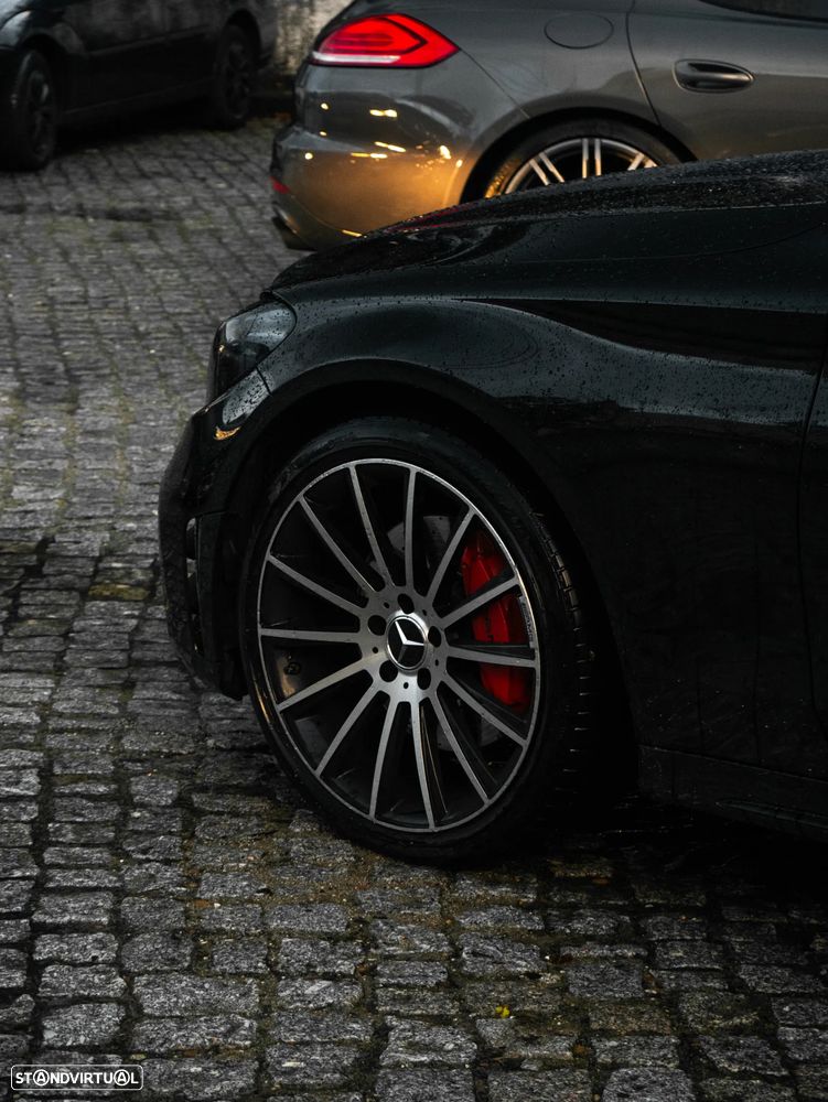 Mercedes-Benz C 300 - 4