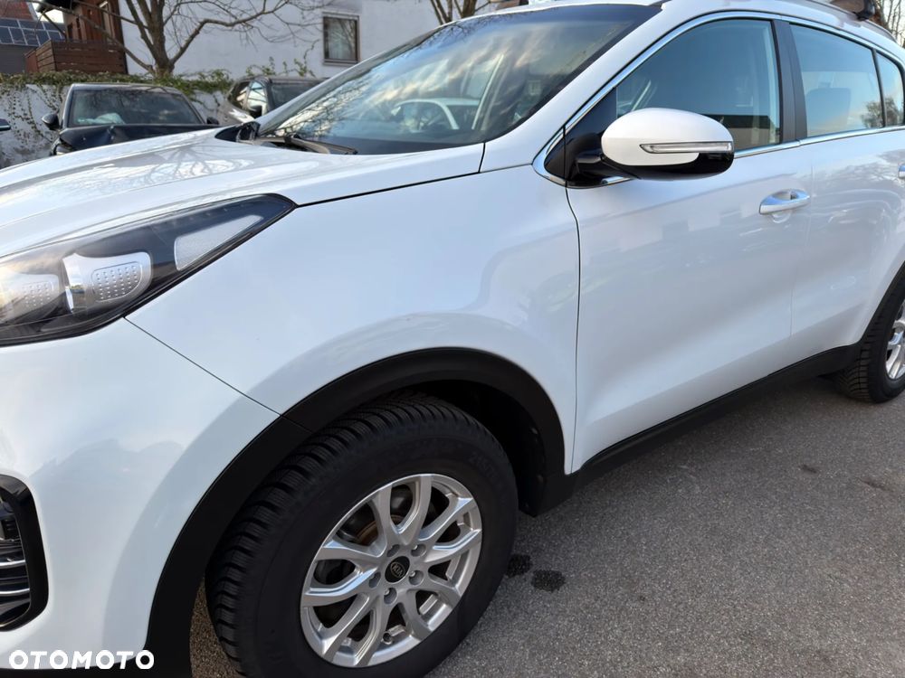 Kia Sportage 1.6 GDI Business Line L 2WD - 8