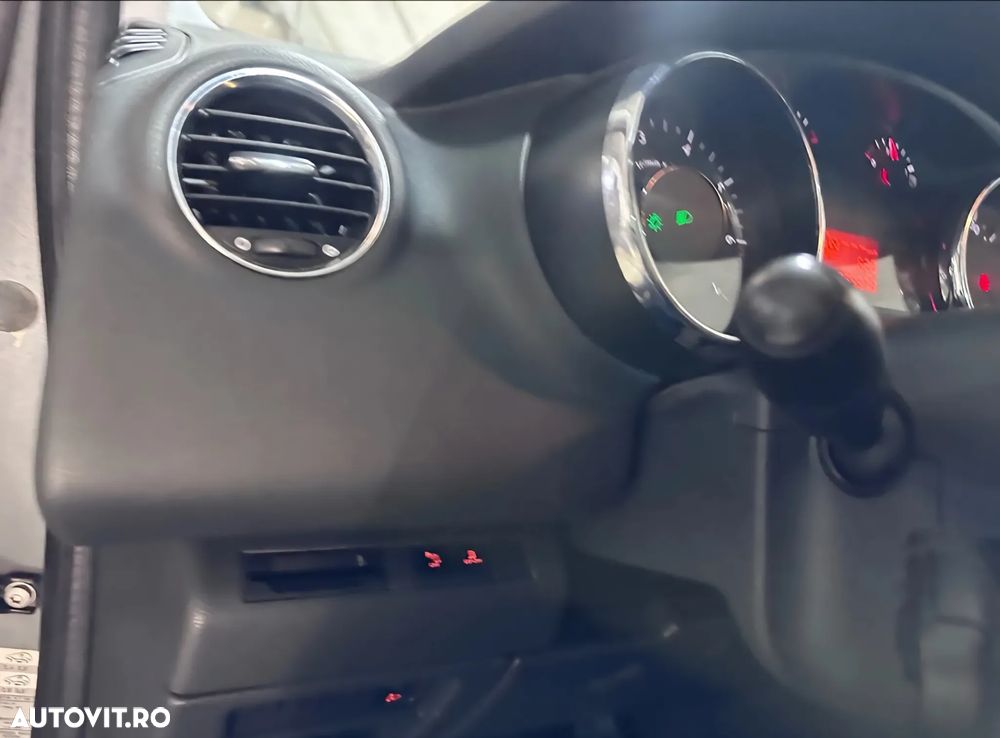 Peugeot 3008 120 VTi Premium - 7