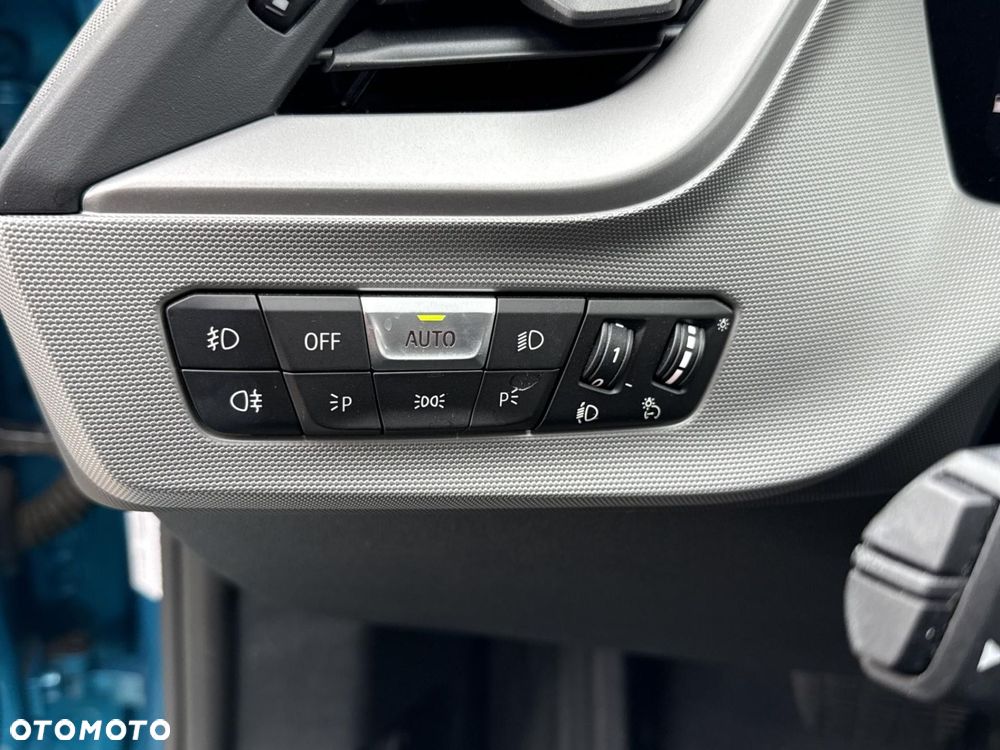 BMW Seria 1 118i Advantage - 19
