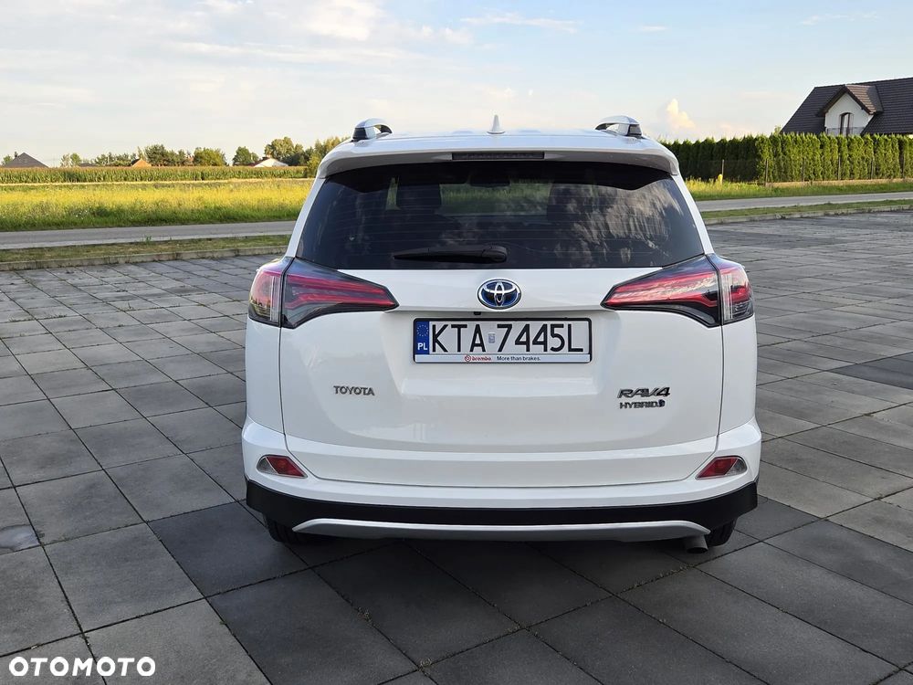 Toyota RAV4 Hybrid Selection 4x4 - 13
