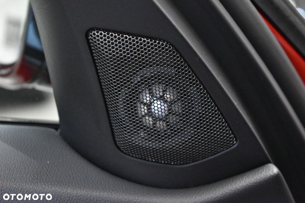 BMW Seria 3 - 11