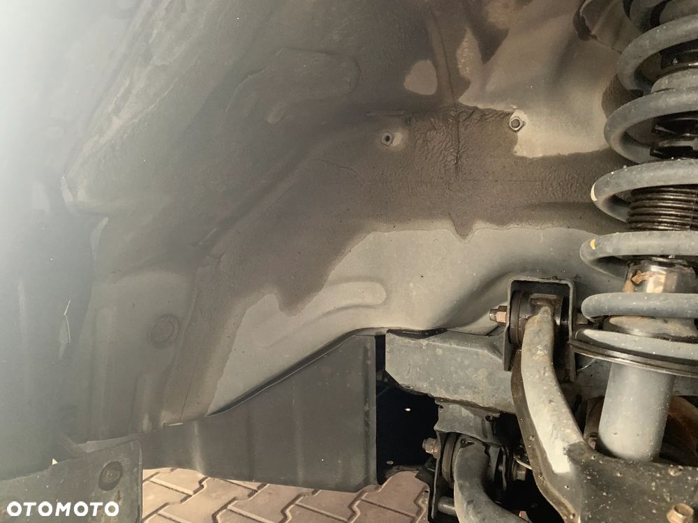 Mitsubishi Pajero 3.2 DID Intense + - 27