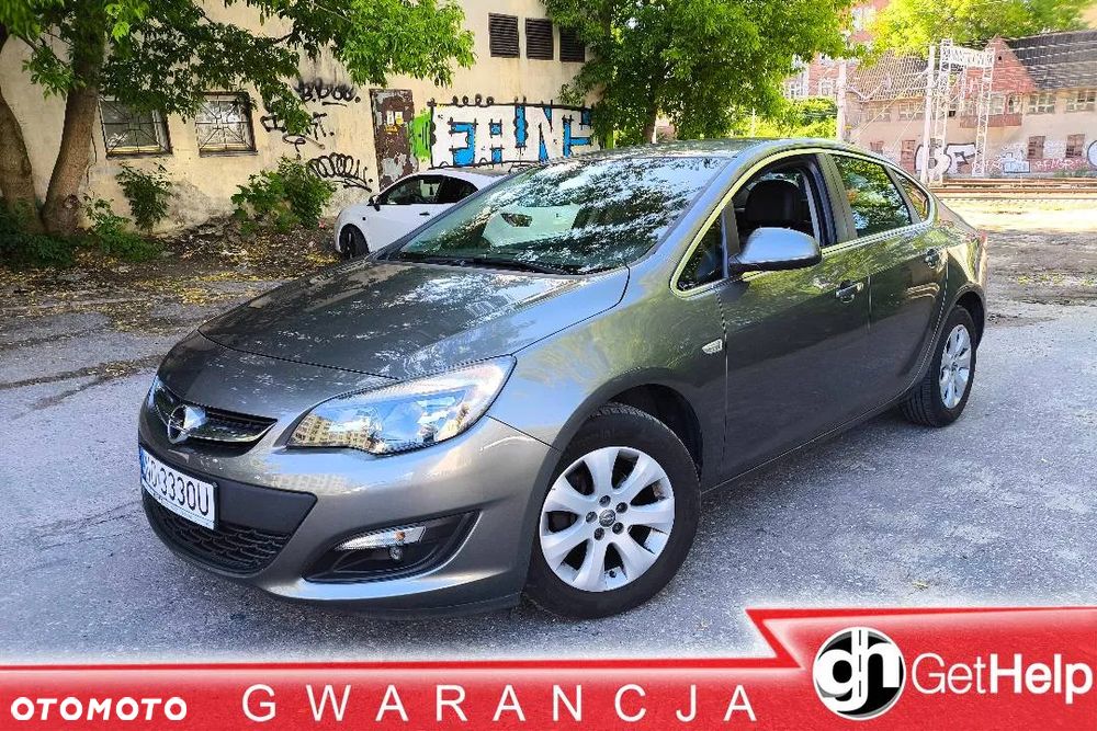 Opel Astra IV 1.4 T Active