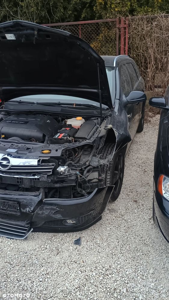 Opel Astra 1.9 CDTI 111 - 9