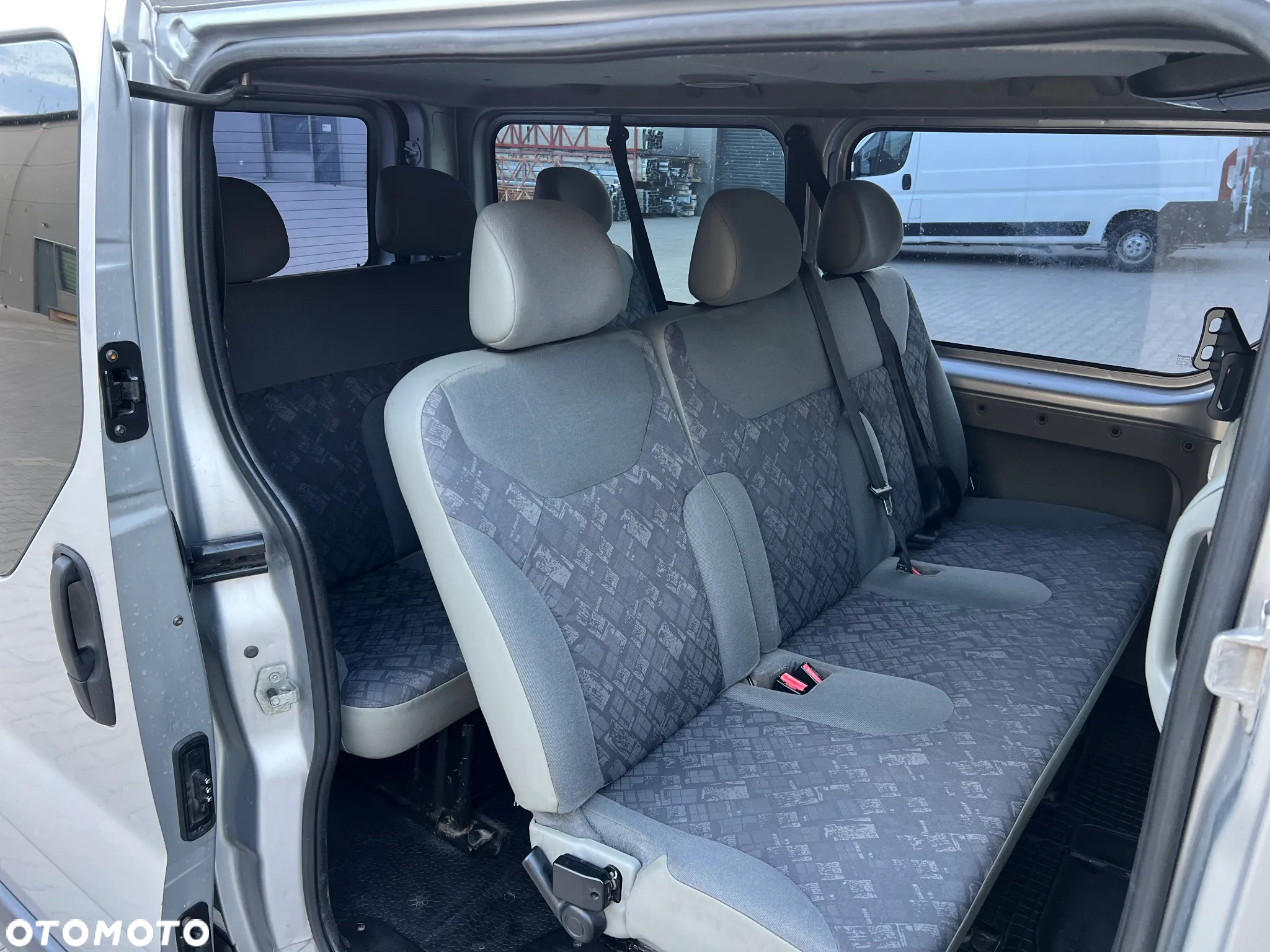 Opel Vivaro L2H1 - 16