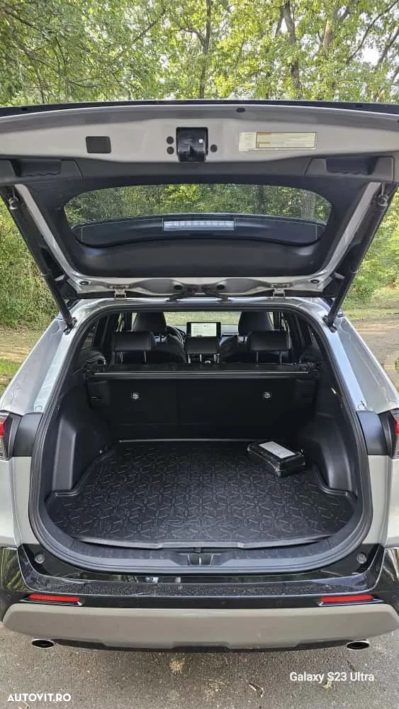 Toyota RAV4 2.5 Hybrid VVT-iE 4x2 Dynamic - 4