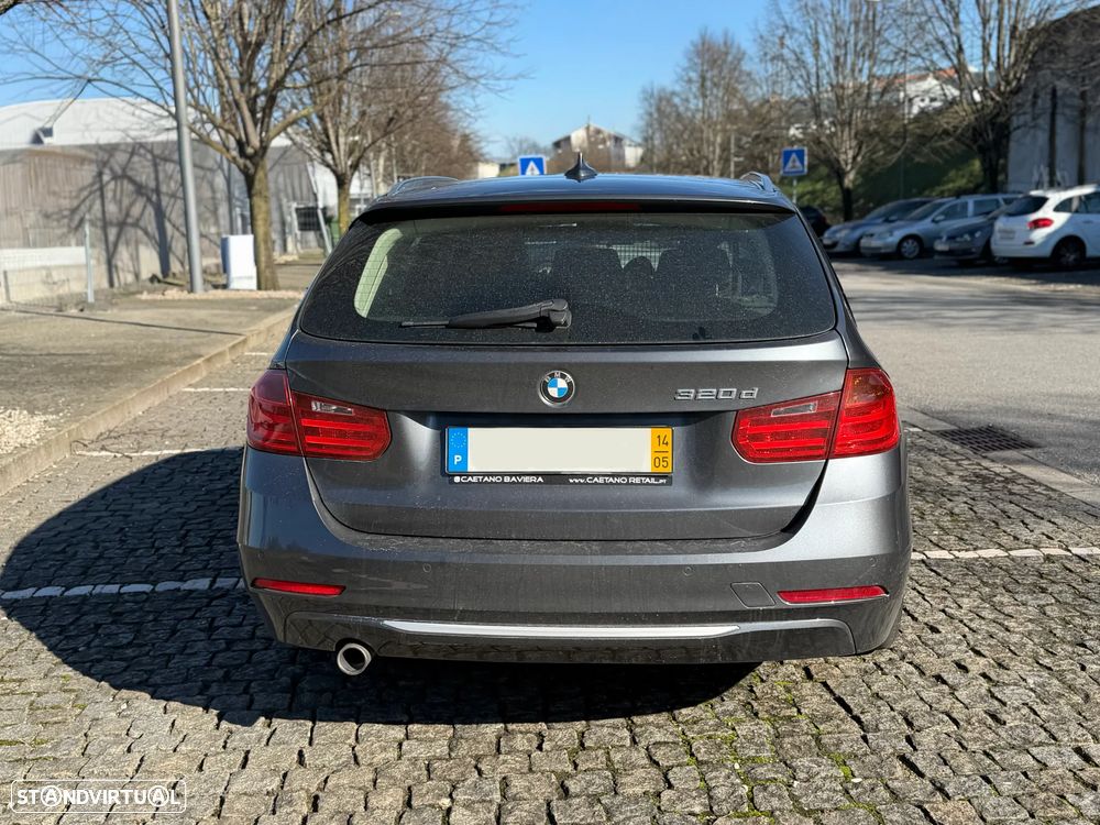 BMW 320 d Auto Line Modern - 3