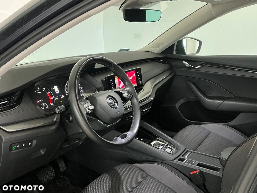 Skoda Octavia 1.5 TSI e-TEC DSG Ambition - 12