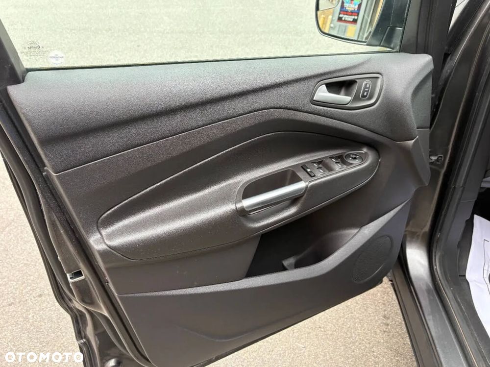 Ford Kuga 1.5 EcoBoost AWD Titanium ASS - 19
