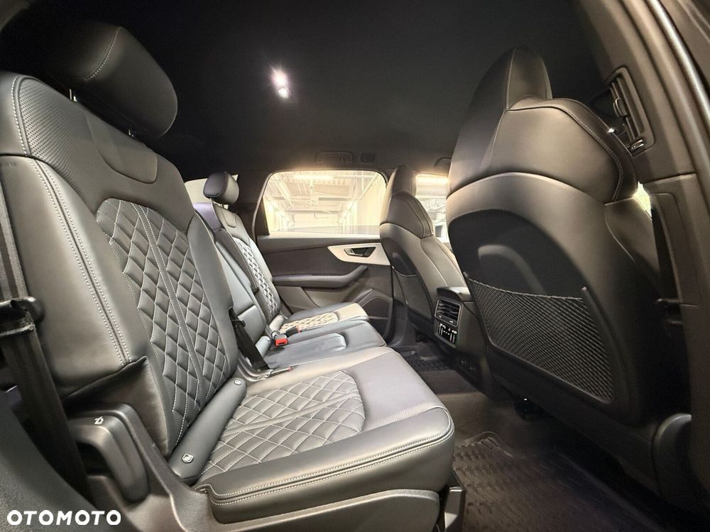 Audi Q7 - 23