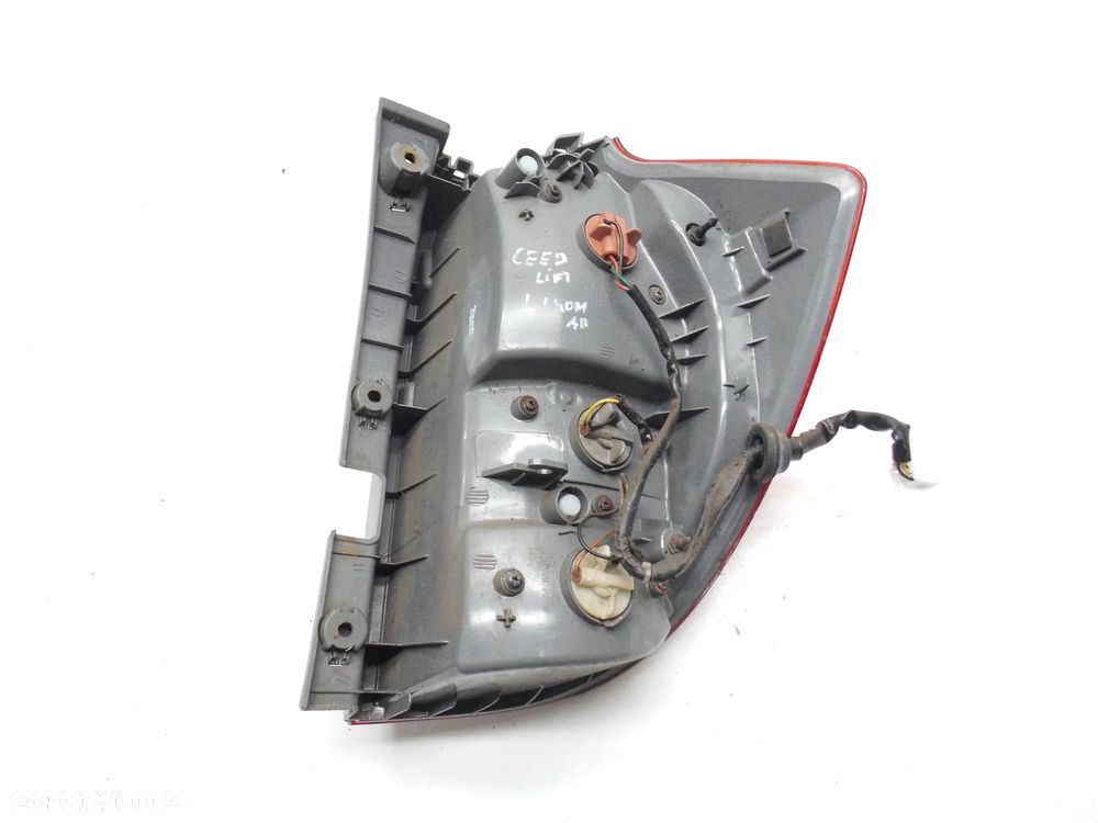 LAMPA KIA CEED I LIFT KOMBI LEWA TYLNA ORYGINAŁ - 5