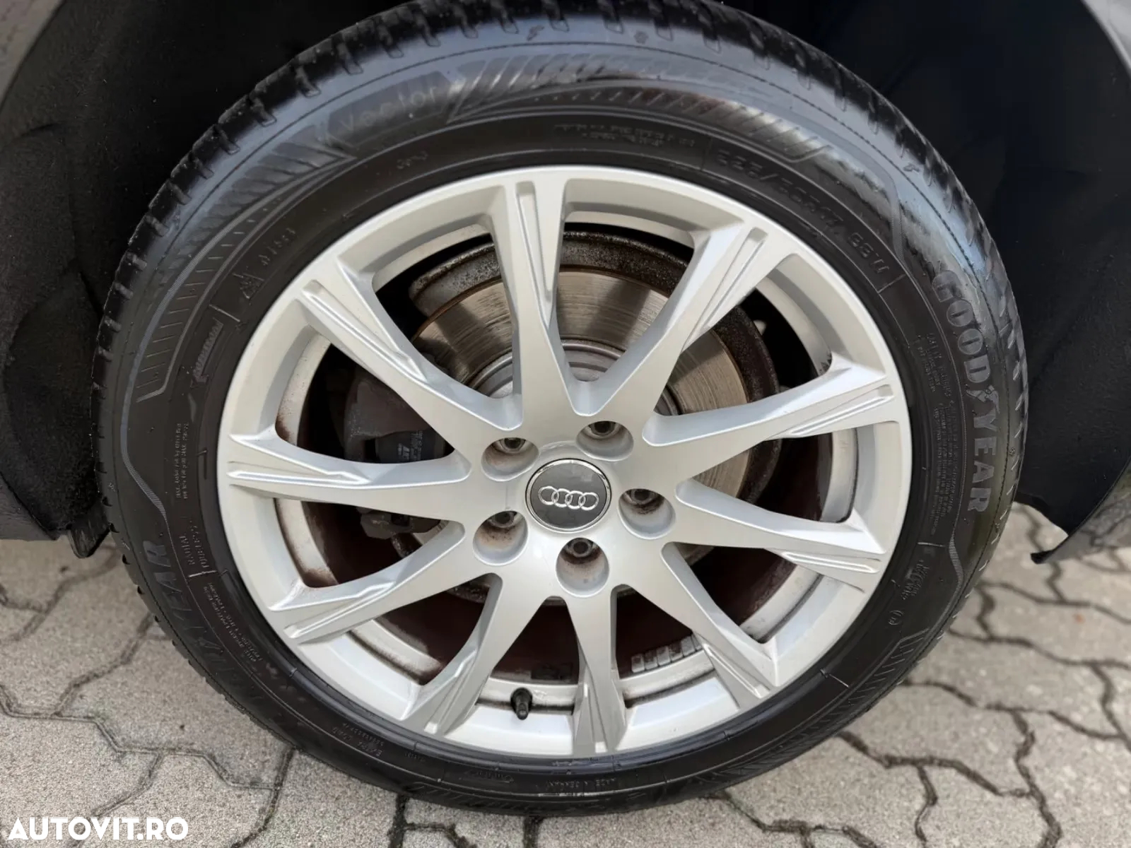 Audi A4 2.0 TDI - 6