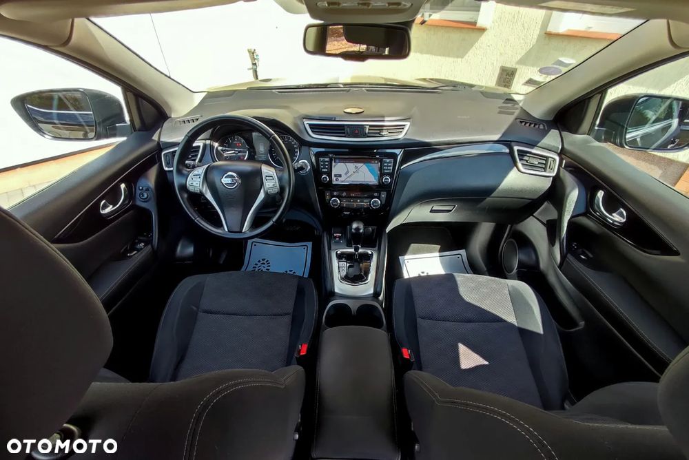 Nissan Qashqai 1.2 DIG-T Xtronic TEKNA - 8