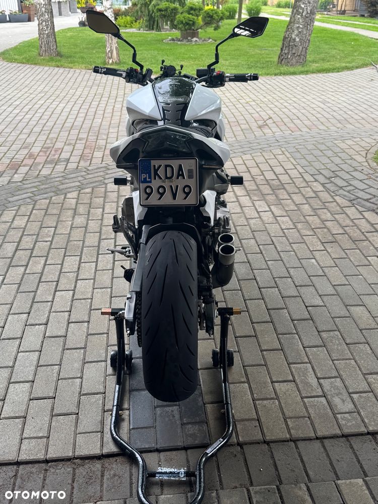 Kawasaki Z - 6