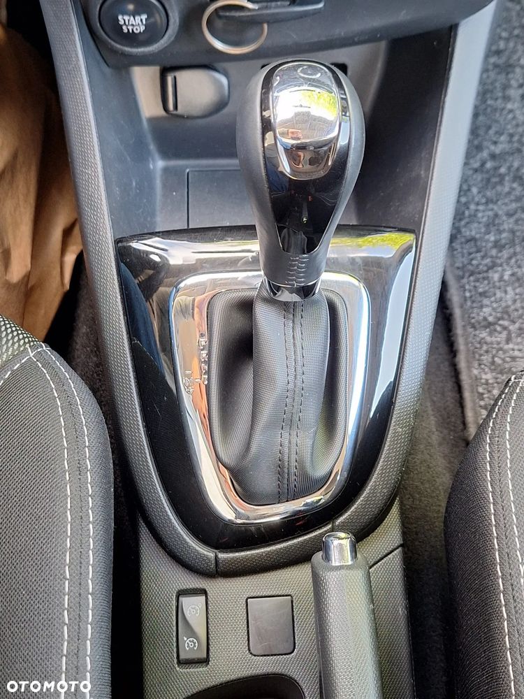 Renault Clio Energy dCi 90 EDC Initiale Paris - 13