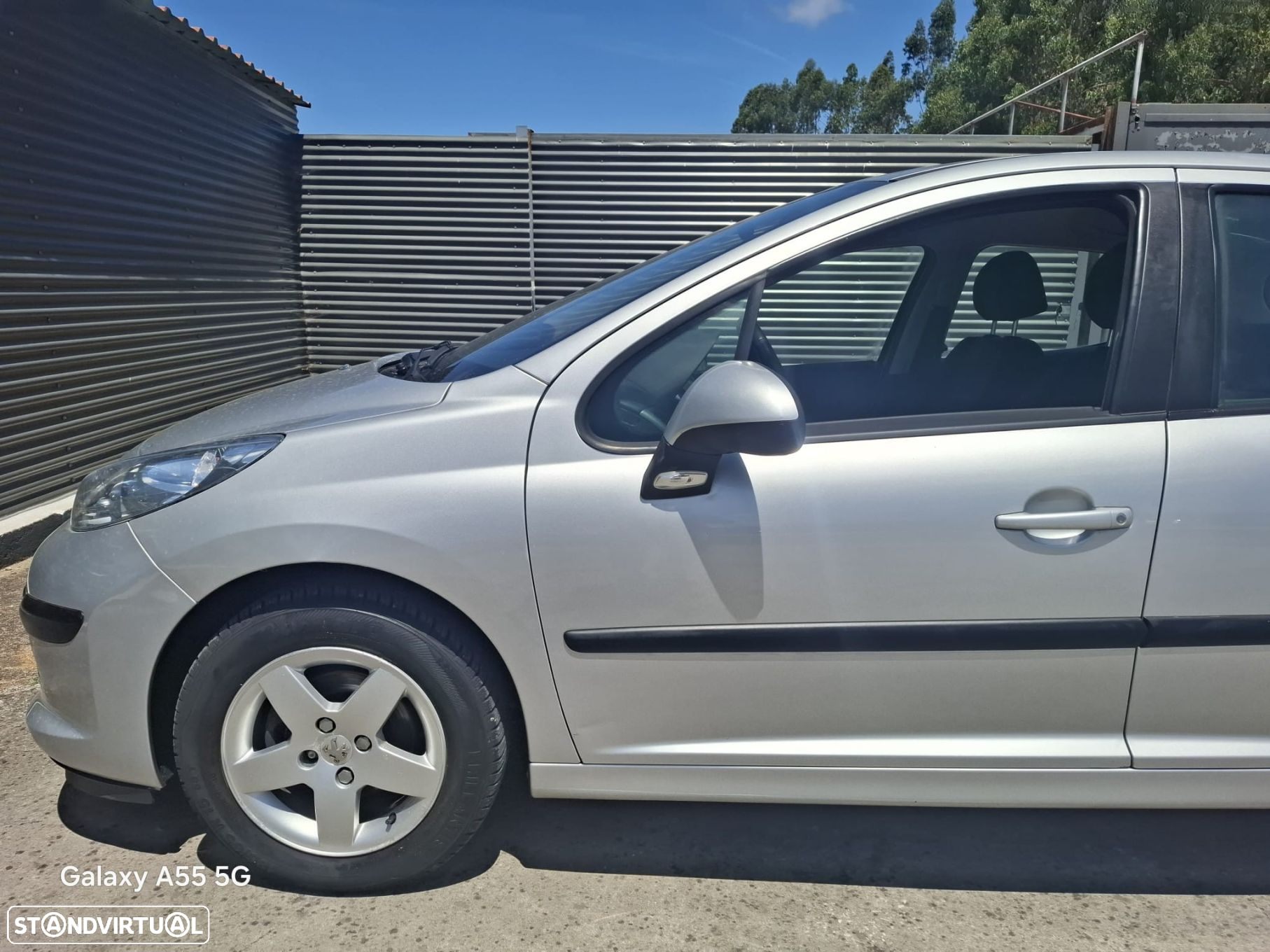 Peugeot 207 1.4 16V Premium - 12