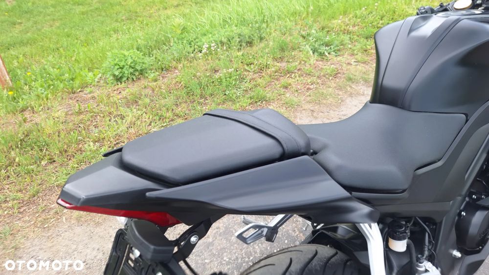 Yamaha YZR - 9