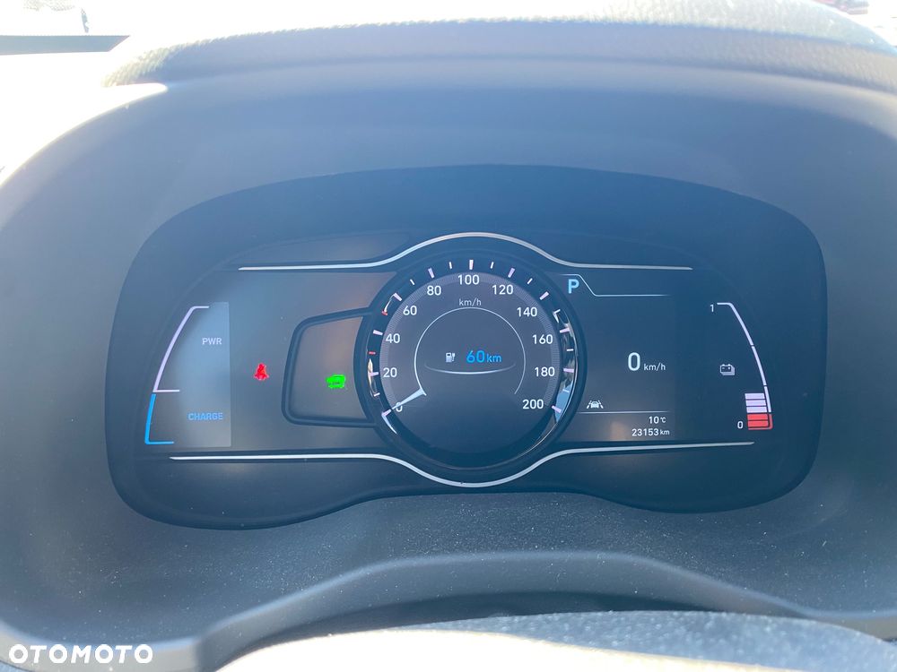 Hyundai Kona Electric 39kWh Premium - 12