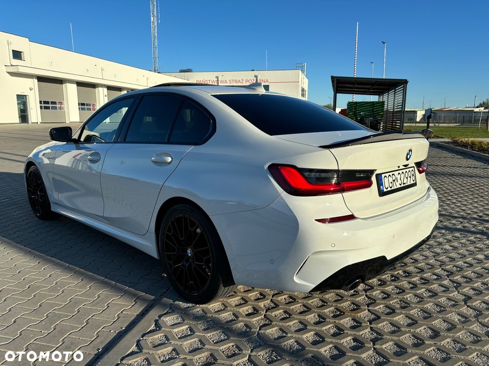 BMW Seria 3 318d M Sport - 7